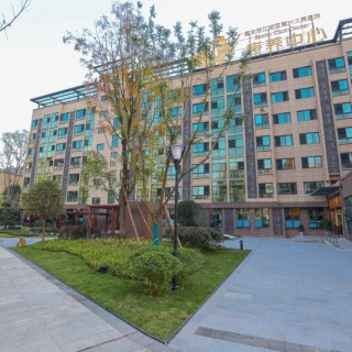重庆市两江新区第一人民医院康复养老中心
