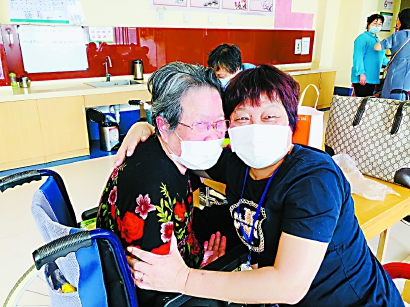 申城养老院做足防疫准备 向老人家属开放探视