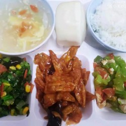 西安市莲湖区养老服务中心(荣华银龄馨家)